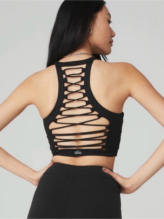 ALO Yoga Other - ALO Yoga Black Lace-Up Back Sports Crop